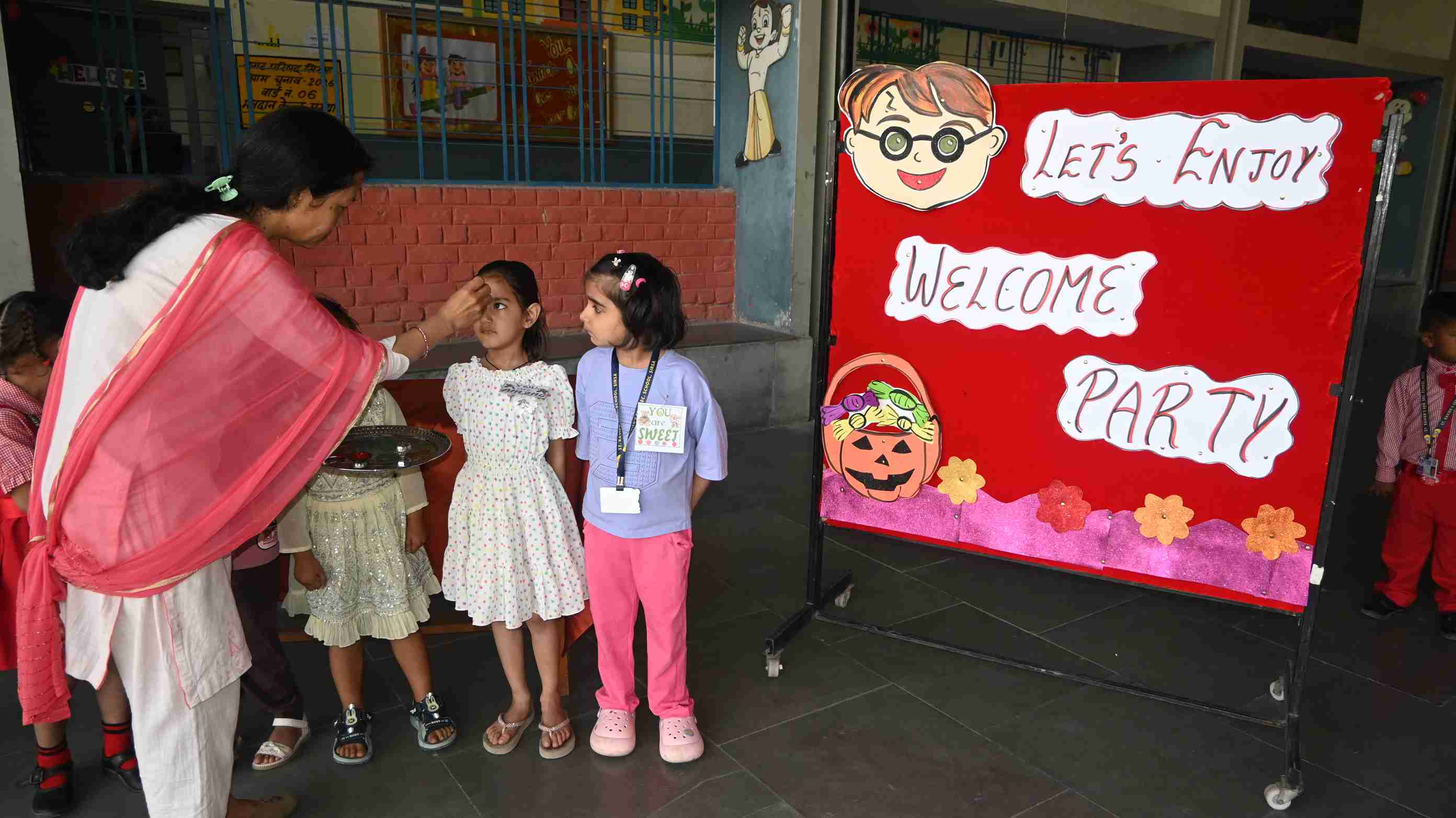 WELCOME PARTY OF UKG CLASS-7