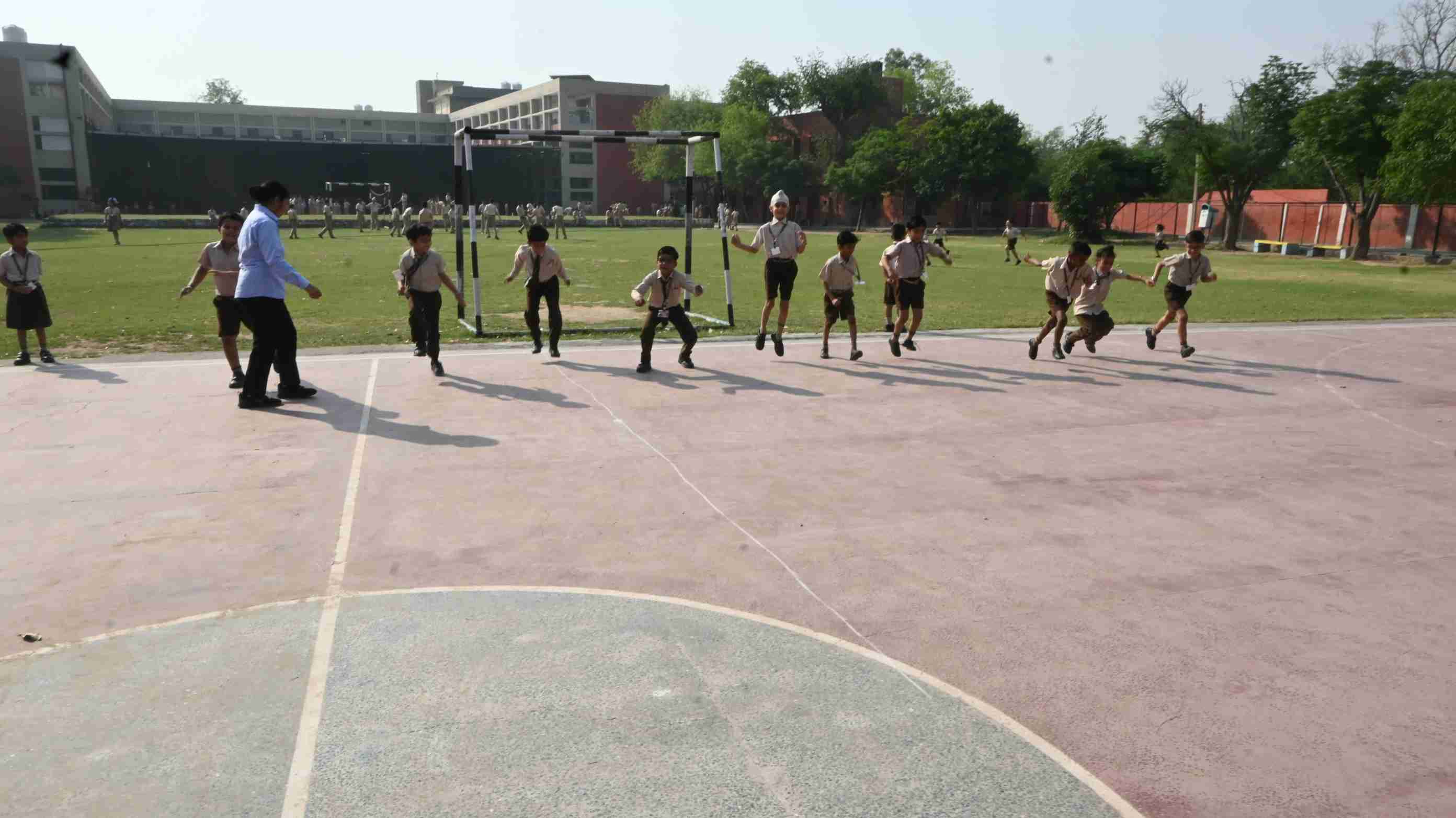 FROG RACE & ZIG-ZAG WEDNESDAY ACTIVITY -9