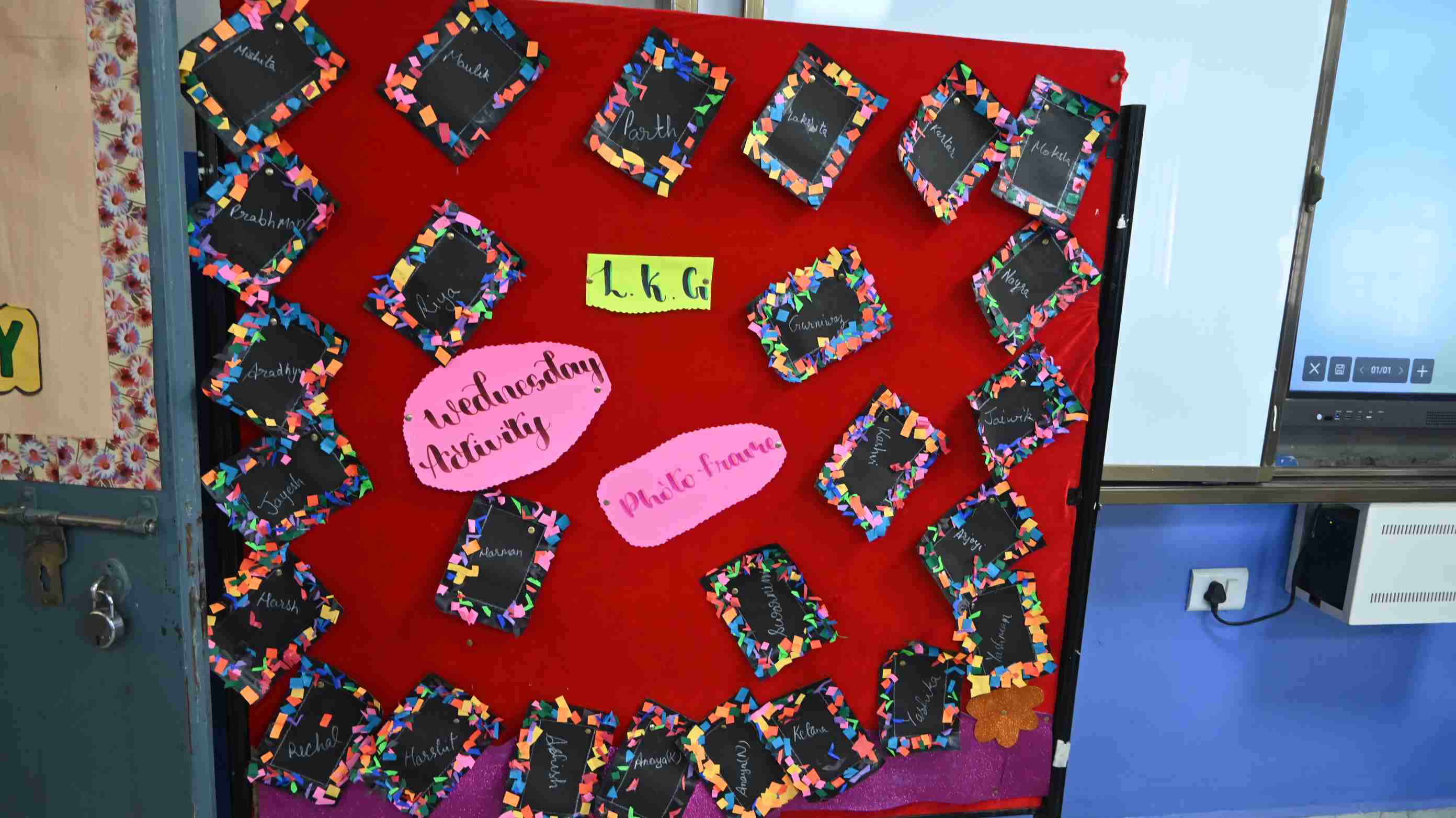 RUN AND PIC THE BALL & PHOTO FRAME FOR CLASS LKG-6