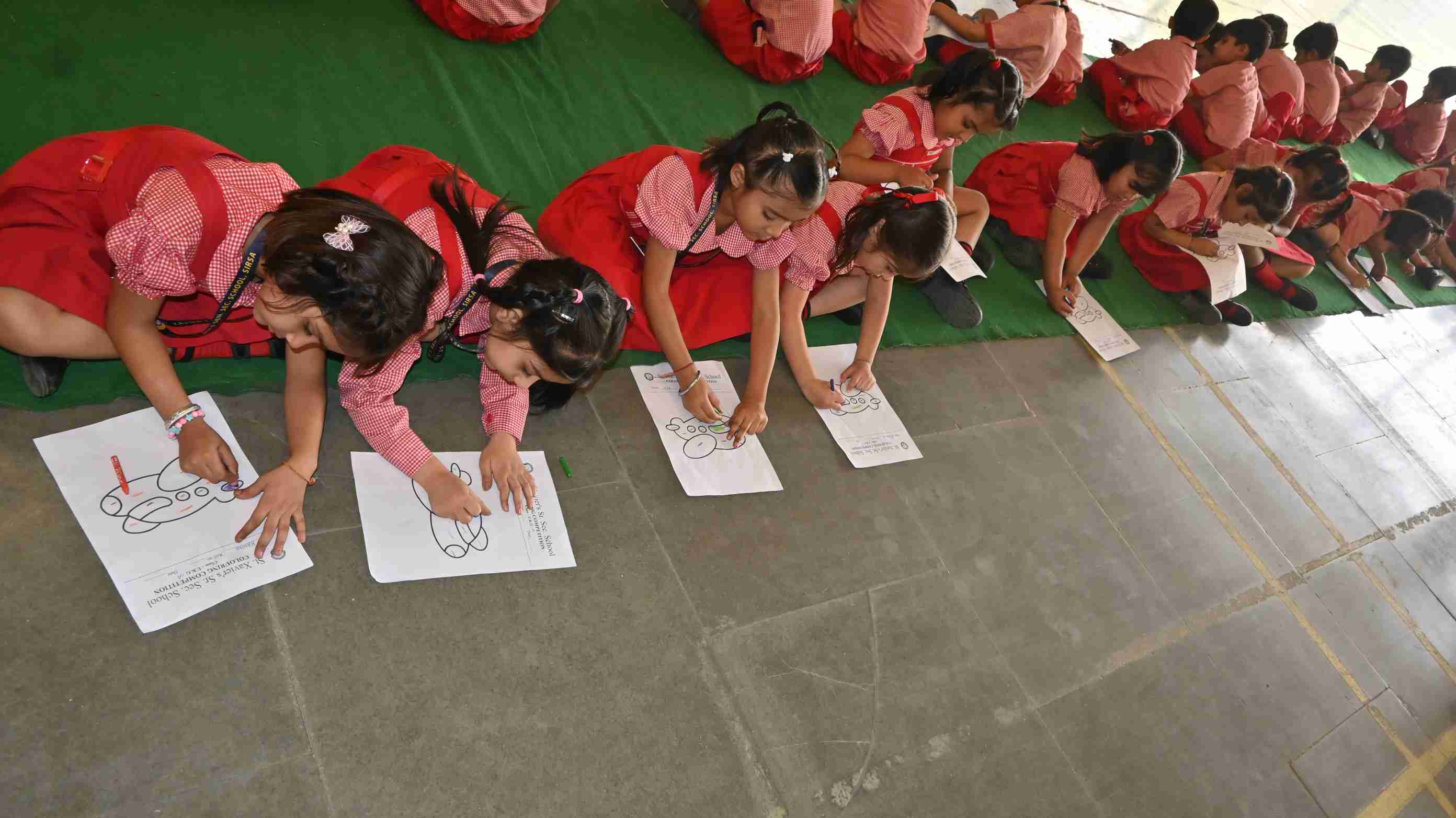 COLOURING COMPETITION FOR CLASS-LKG & UKG -1