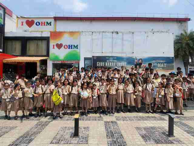 ????✨ Fun, Friendship & Learning! ???? Our Class 2nd & 3rd students had an unforgettable trip to OHM! From exciting activities to joyful moments, every second was filled with laughter and discovery.   #SchoolTrip #LearningBeyondClassroom-10